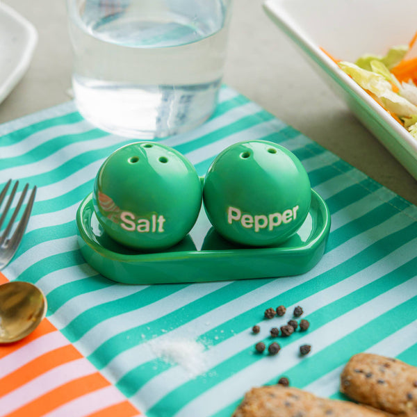 Salt & Pepper Green Shaker Ping Pong