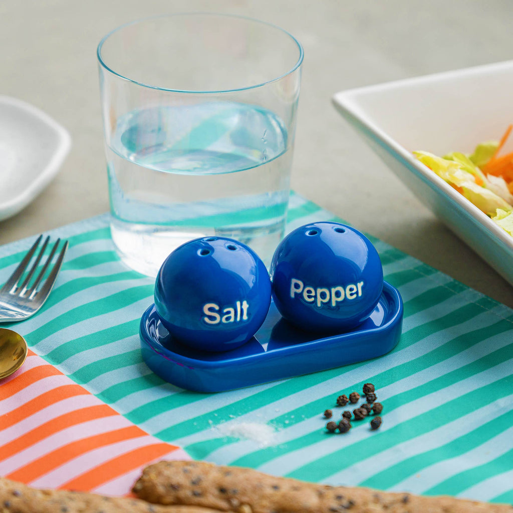 Salt & Pepper Green Shaker Ping Pong