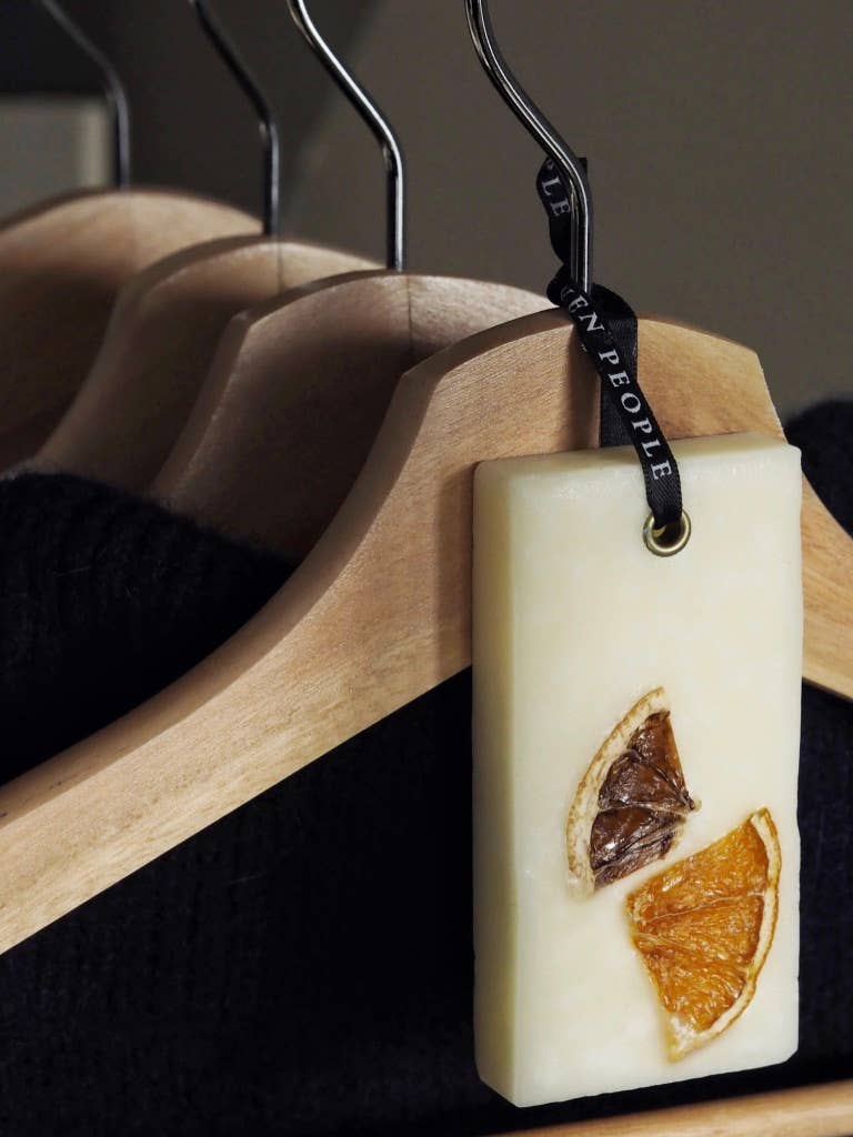Bergamot, Mandarine and Basil Closet Wax Bar Freshener
